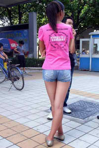 俄罗斯女人Z0ZOZO